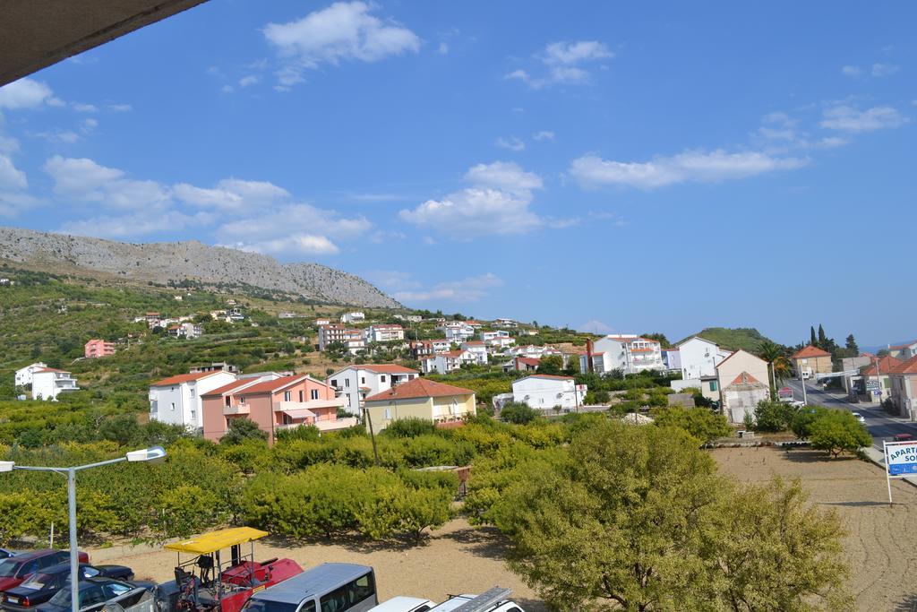 Apartments Lucia Podstrana Chambre photo