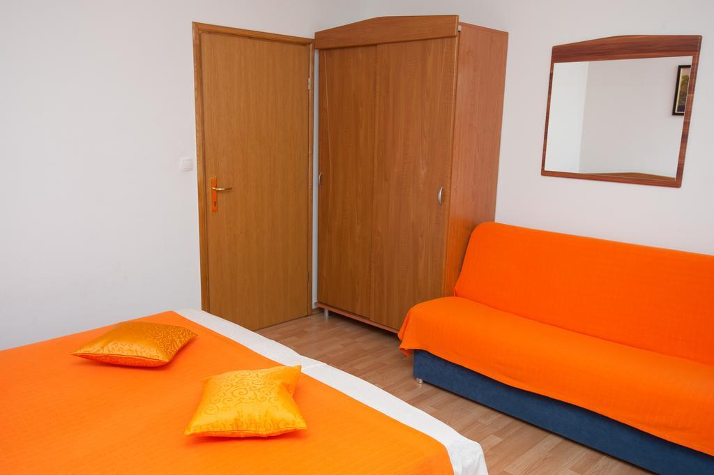 Apartments Lucia Podstrana Extérieur photo