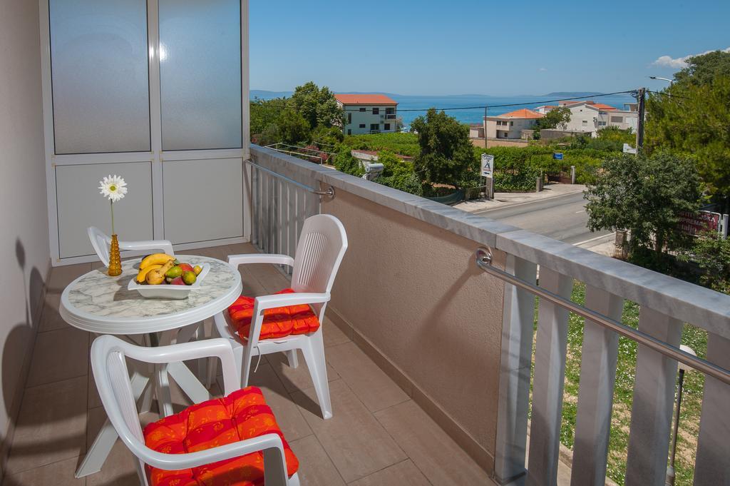Apartments Lucia Podstrana Extérieur photo