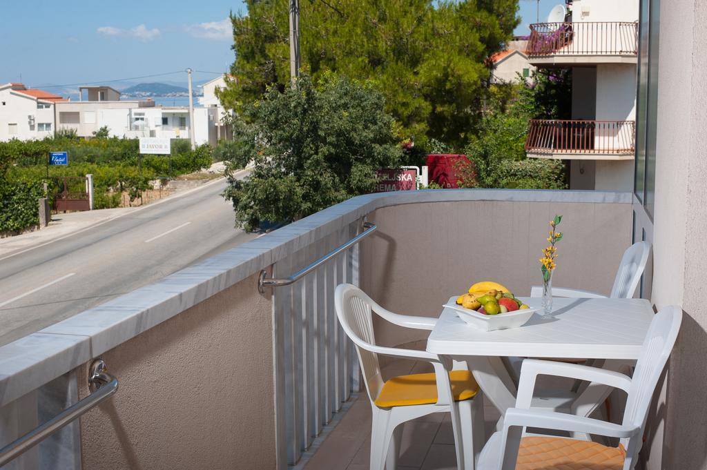 Apartments Lucia Podstrana Extérieur photo